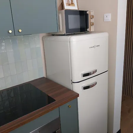 Royan, Centre Ville, Tres Proche, Wifi Lägenhet