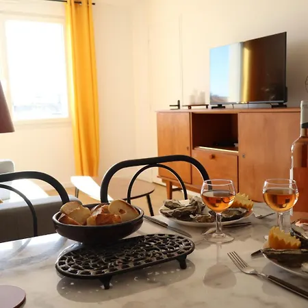 Lägenhet Royan, Centre Ville, Tres Proche, Wifi *