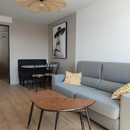 Royan, Centre Ville, Très Proche, Wifi *